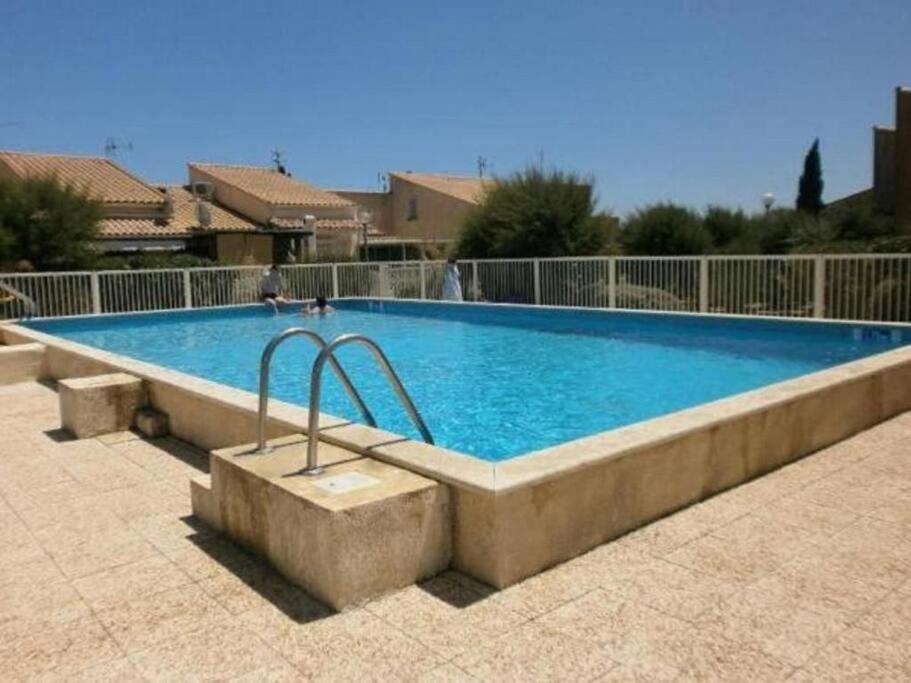 Le Sept Gruissan Exterior foto